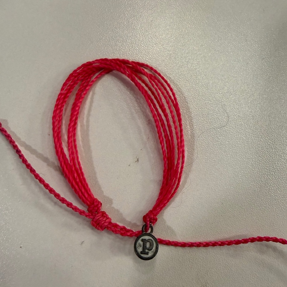 Hot pink Pura Vida bracelet